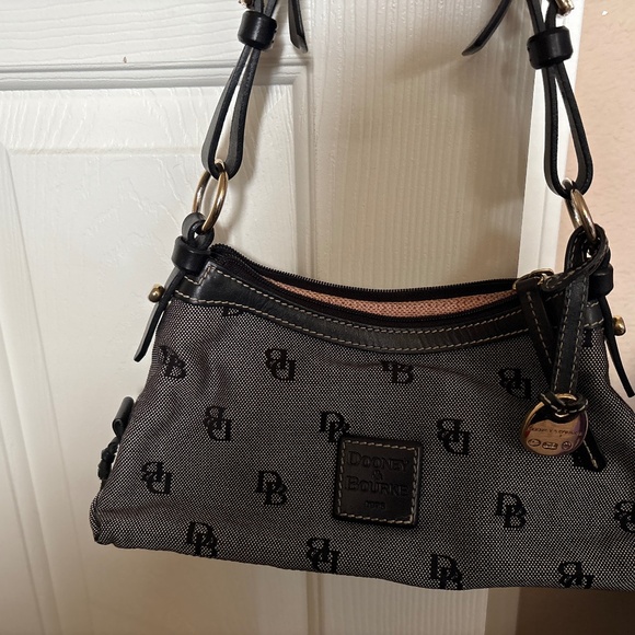 Small Dooney and Bourke shoulder bag